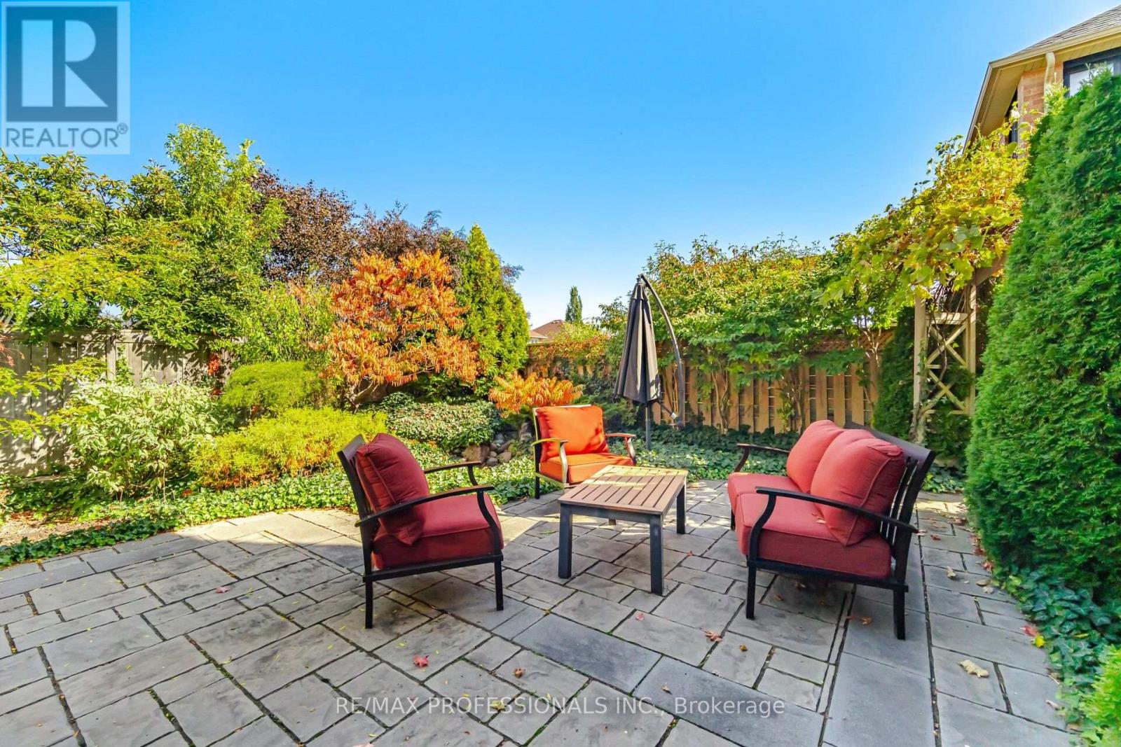 13 Dokkum Crescent, Brampton, ON photo 47