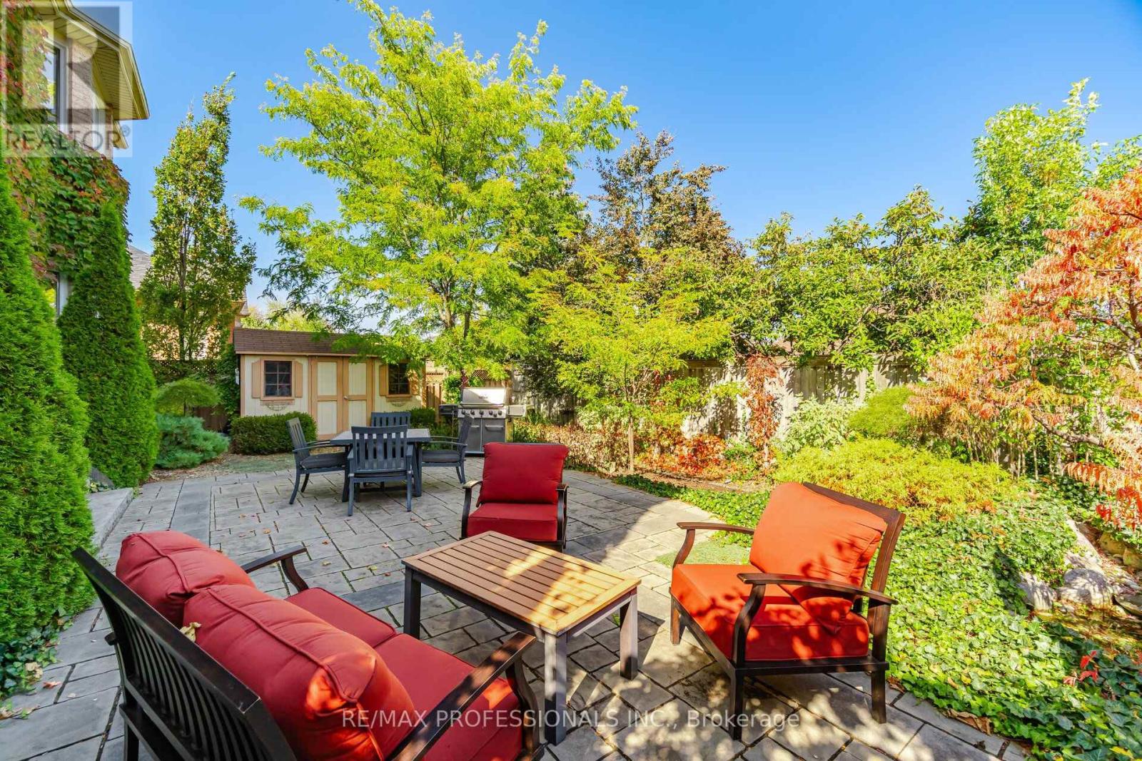 13 Dokkum Crescent, Brampton, ON photo 48