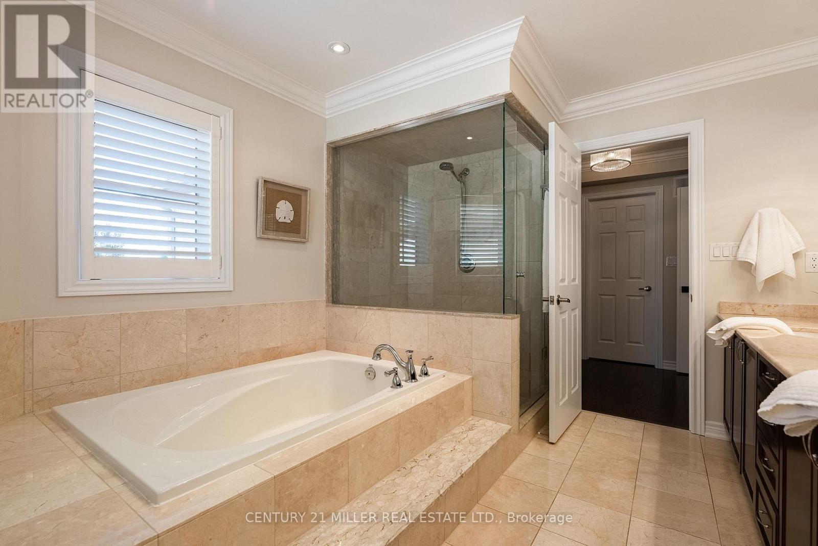 3168 Watercliffe Court, Oakville, ON photo 24