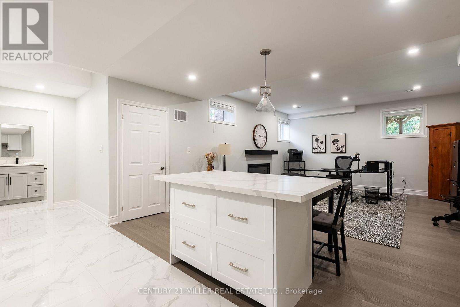 3168 Watercliffe Court, Oakville, ON photo 34