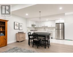 3168 Watercliffe Court, Oakville, ON L6M0K7 Photo 32