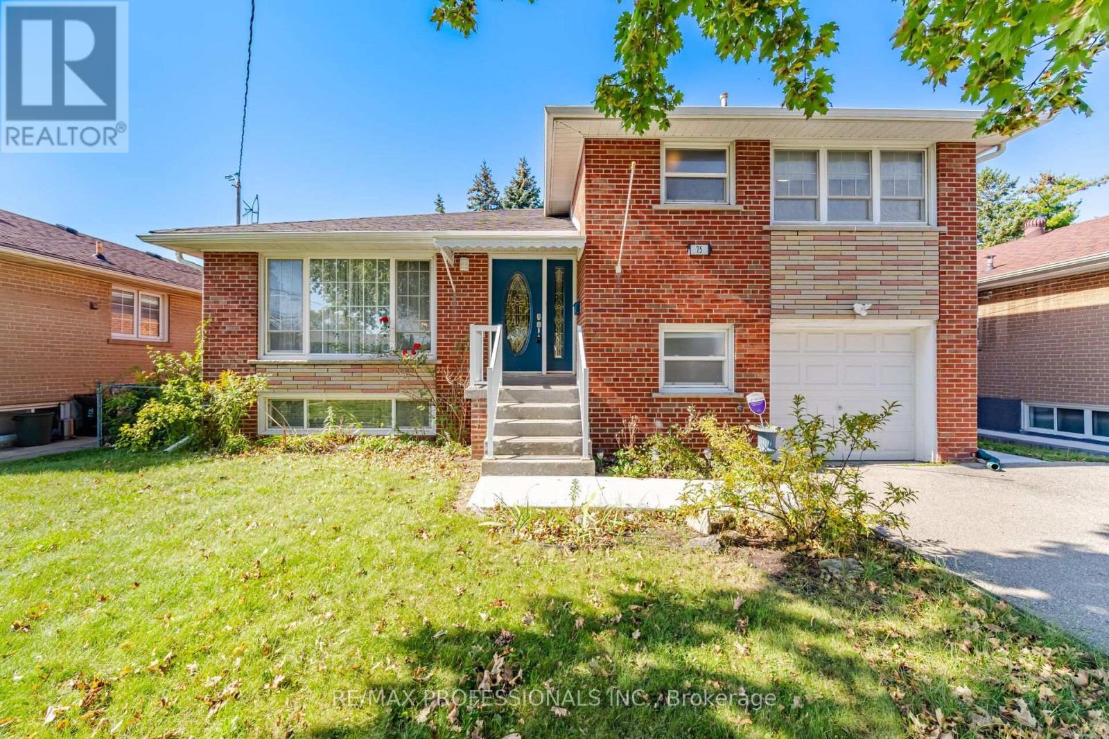 75 Sabrina Drive, Toronto, ON