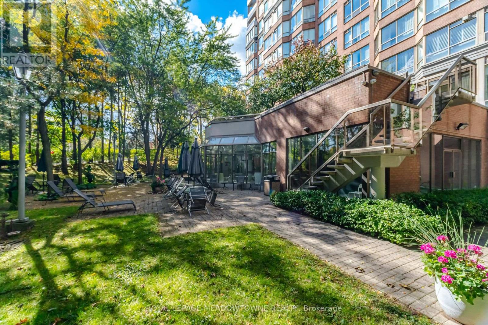 816- 1 Ripley Avenue, Toronto, ON photo 36