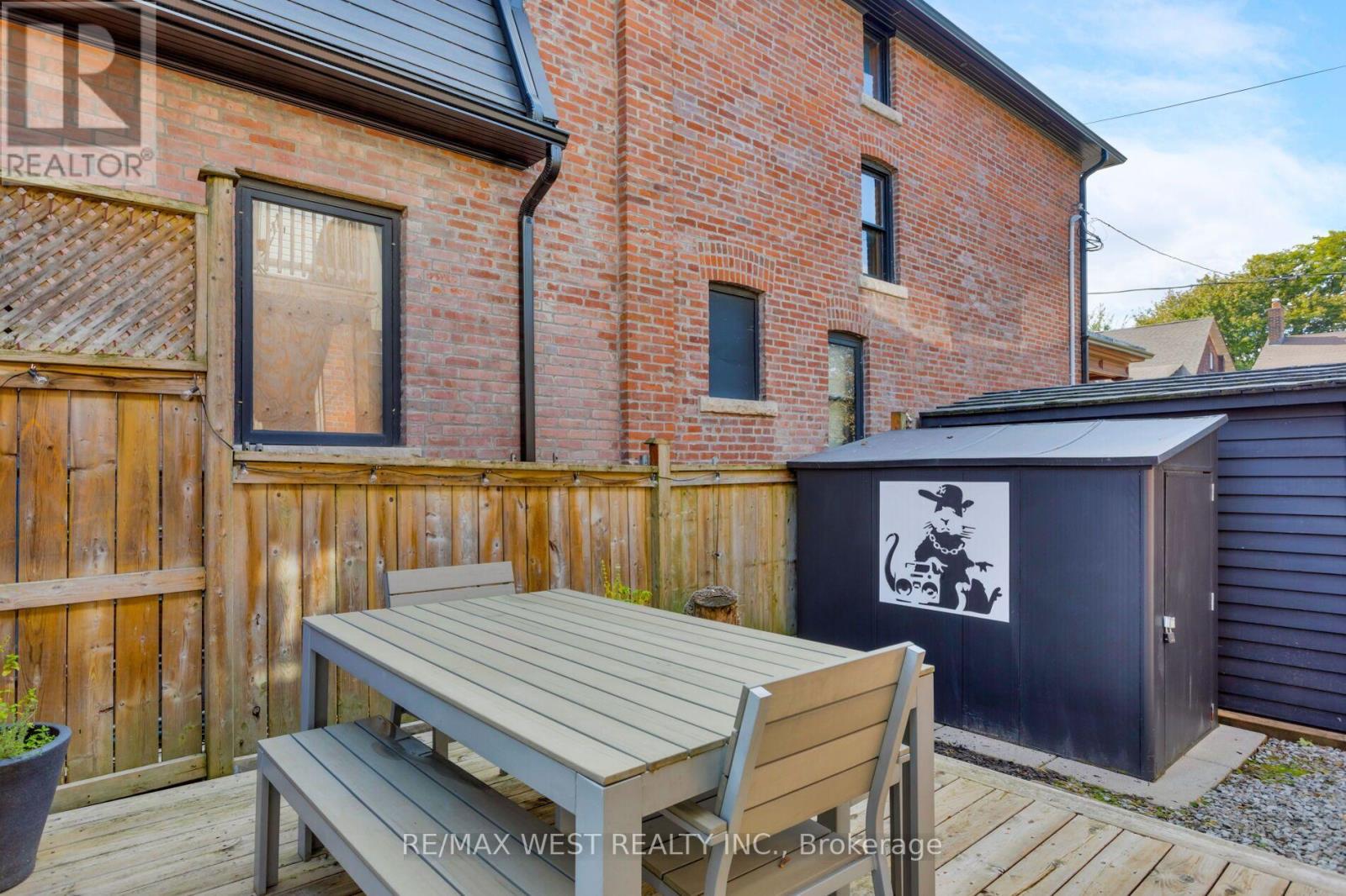 81 Chelsea Avenue, Toronto, ON photo 17