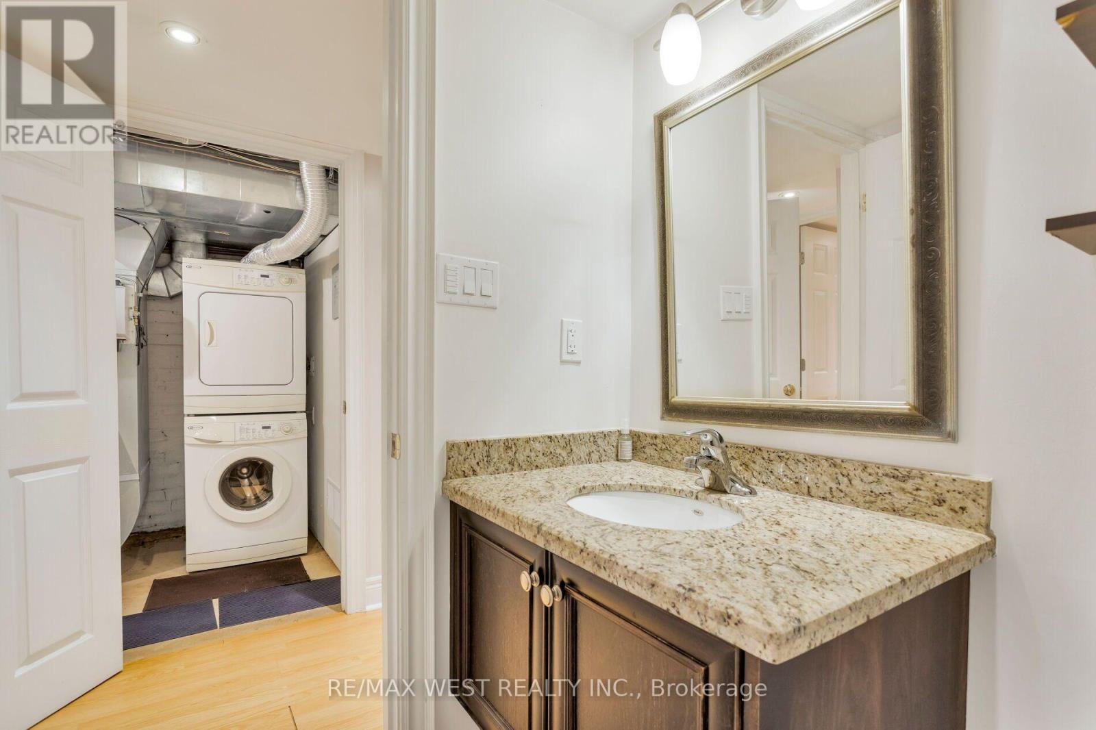 81 Chelsea Avenue, Toronto, ON photo 35