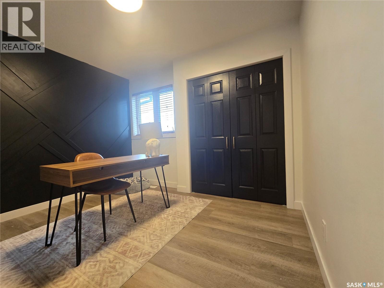 811 JOHNSTON DRIVE, Weyburn — photo 17