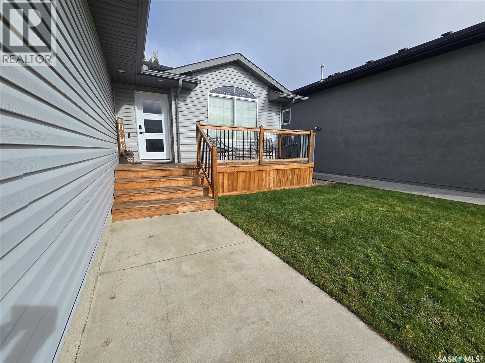 811 JOHNSTON DRIVE - 3