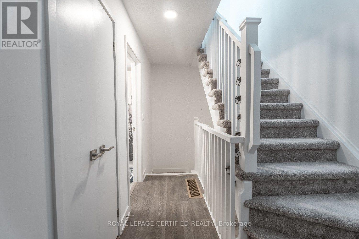 1121 Cooke Boulevard — photo 32