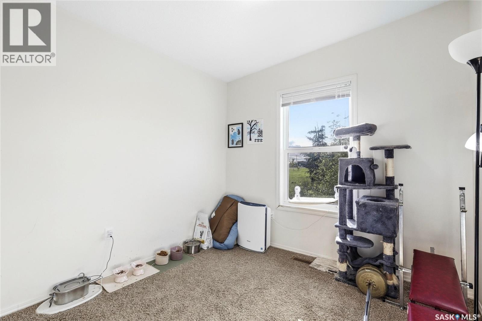 183 CHATEAU CRESCENT, Pilot Butte — photo 17
