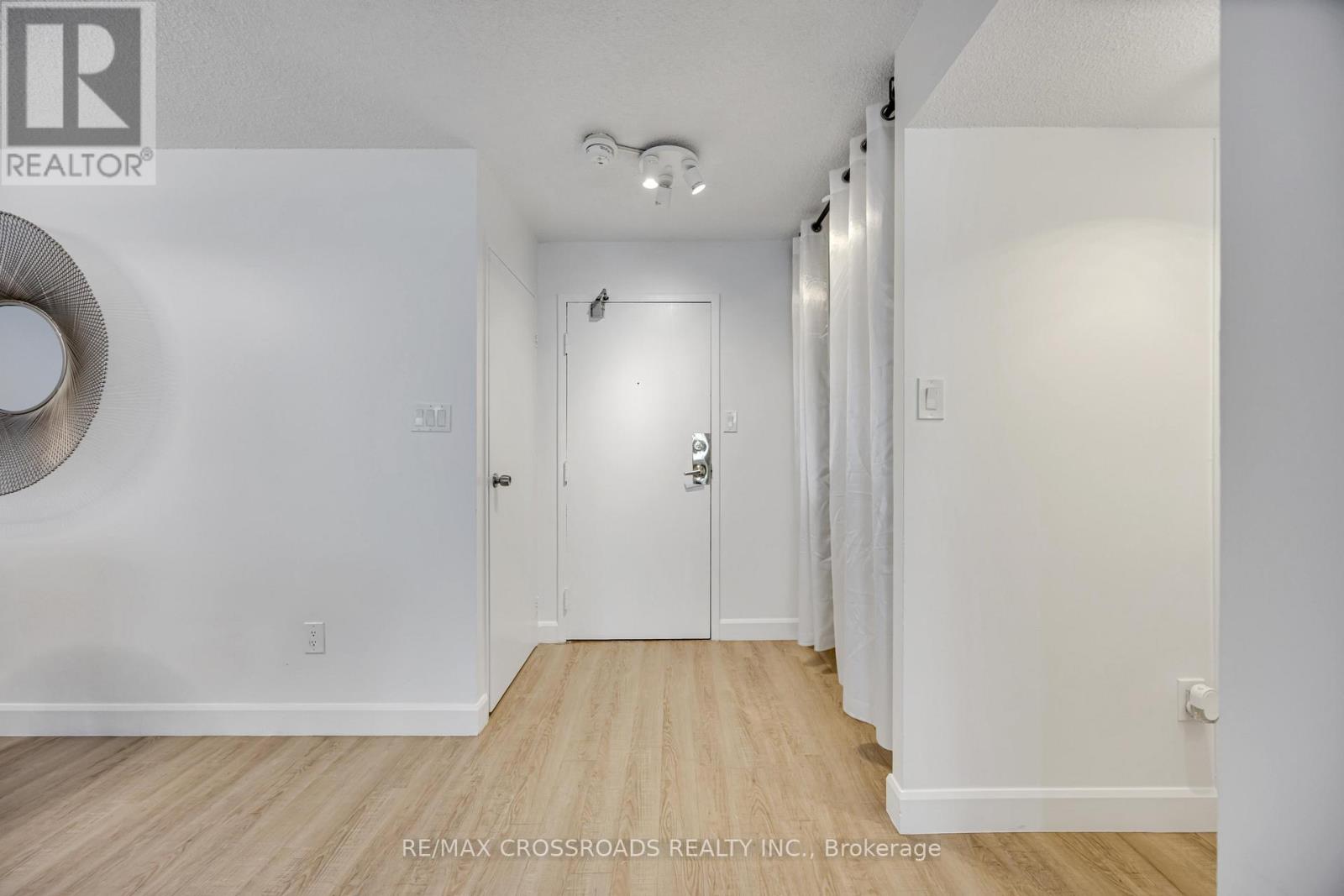 10 Markbrook Lane — photo 11