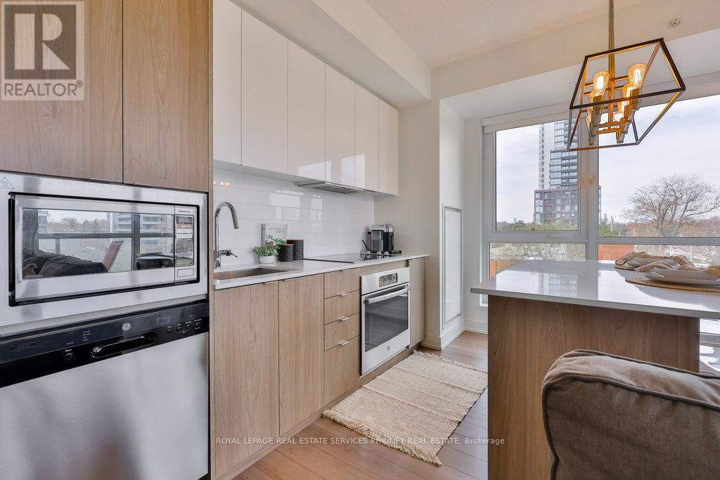 401- 8 Ann Street, Mississauga, ON photo 12