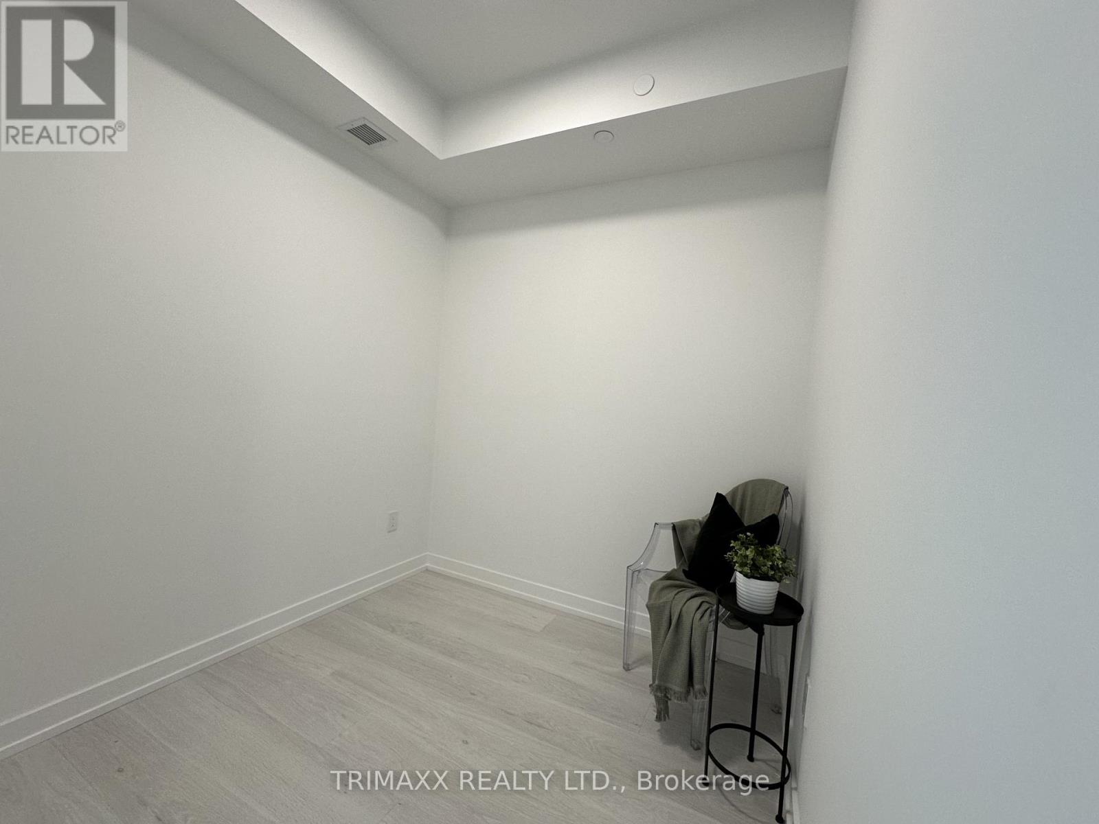 2501 Saw Whet Boulevard — photo 13