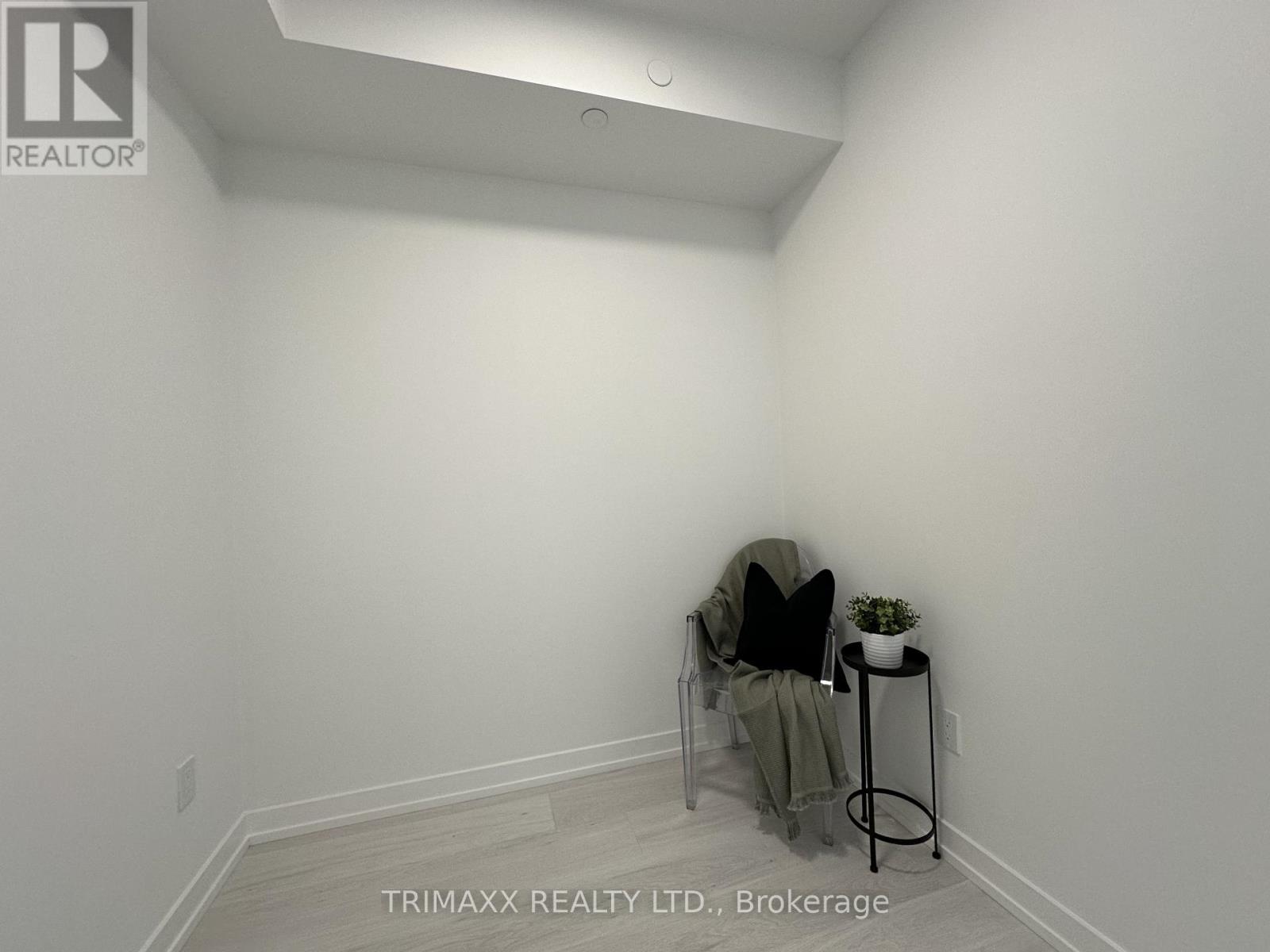 2501 Saw Whet Boulevard — photo 14