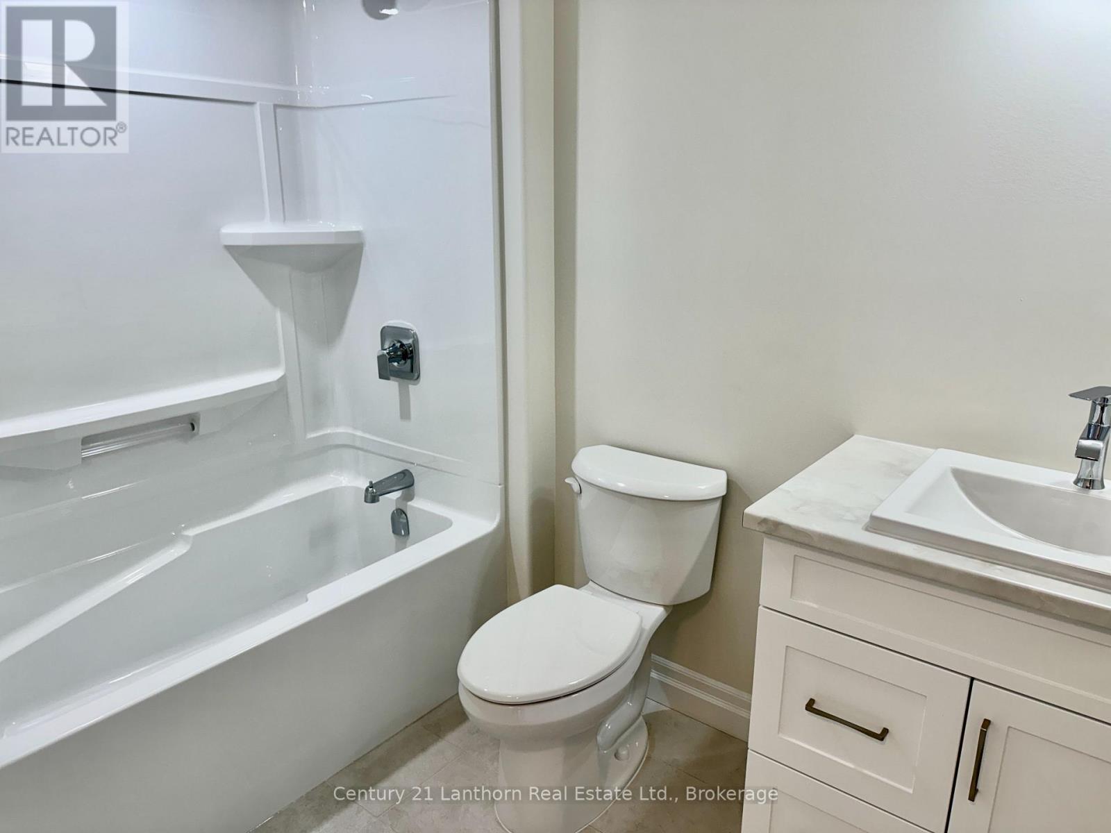 2437 North Street — photo 13