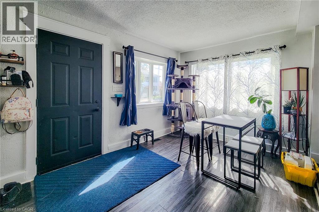 38 Clifford Avenue — photo 12