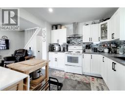 38 Clifford Avenue, Welland, ON L3C2G1 Photo 22