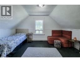 38 Clifford Avenue, Welland, ON L3C2G1 Photo 36