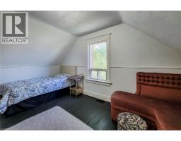 38 Clifford Avenue, Welland, ON L3C2G1 Photo 37