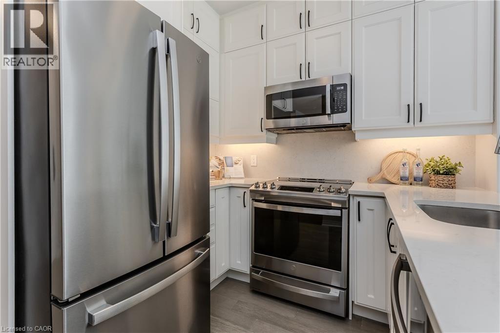 460 GORDON KRANTZ Avenue Unit# 112, Milton — photo 8