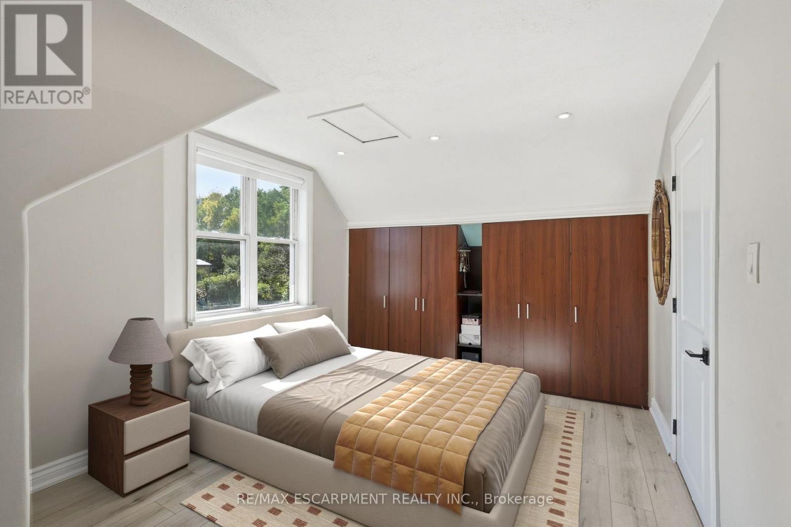 346 Hawkridge Avenue — photo 34