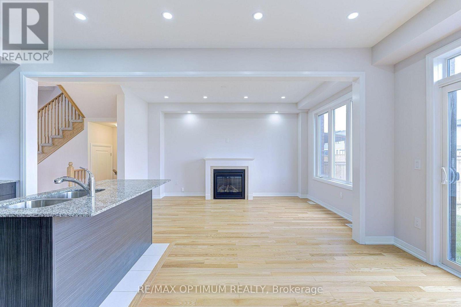 72 Blacklock Street — photo 13