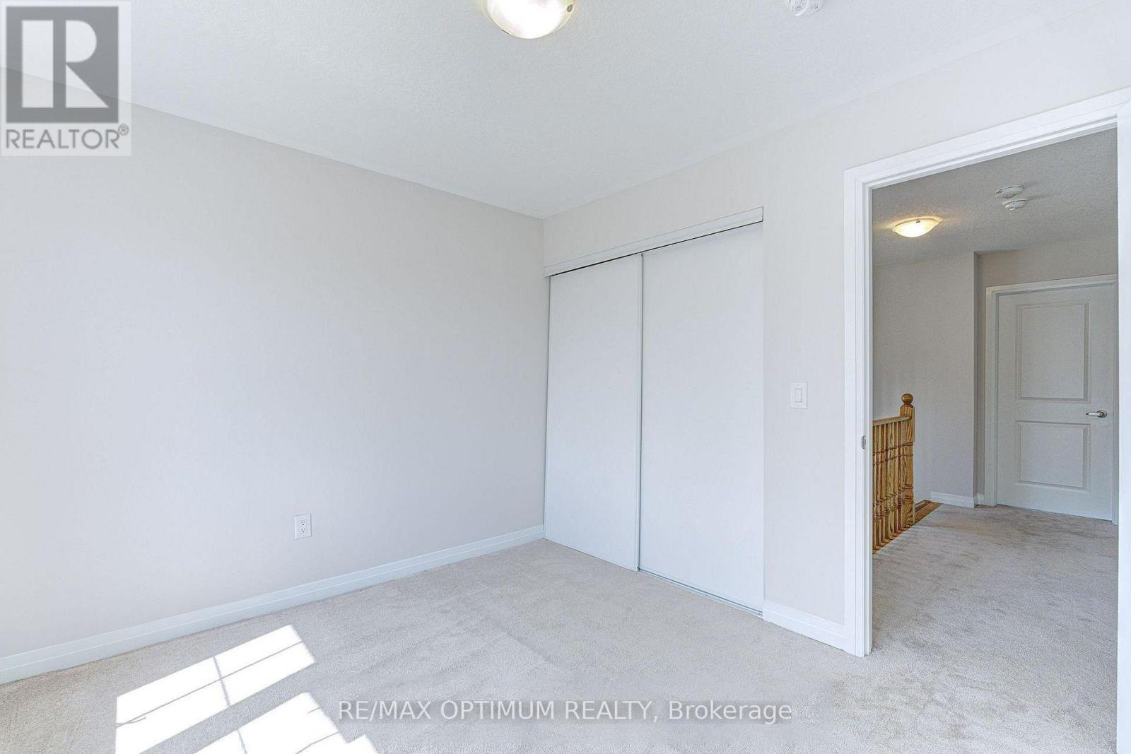 72 Blacklock Street — photo 24