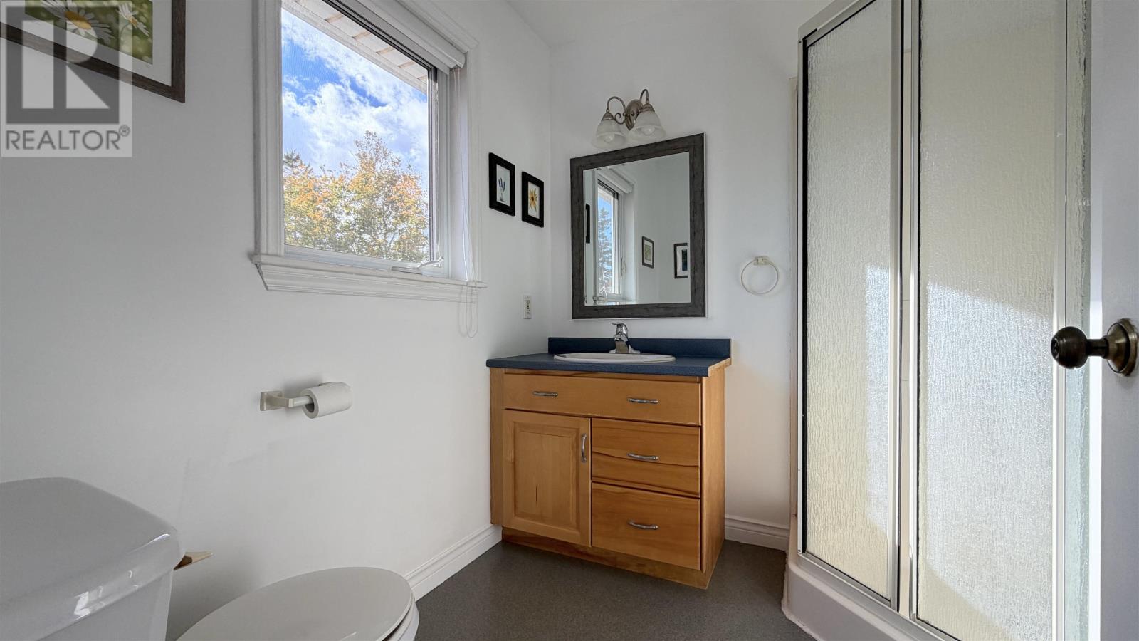 108 Wharf Road - 26