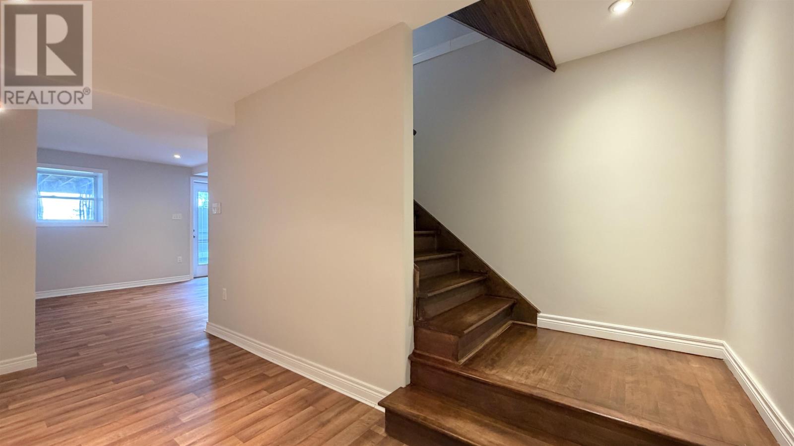 108 Wharf Road - 32