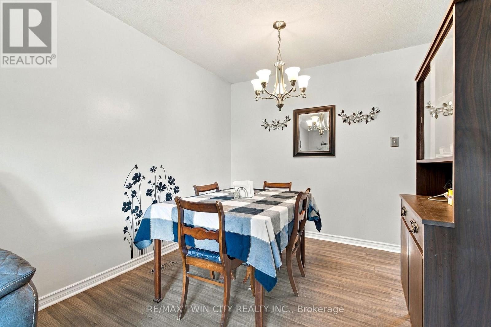 170 Sunset Boulevard, Cambridge, ON photo 11