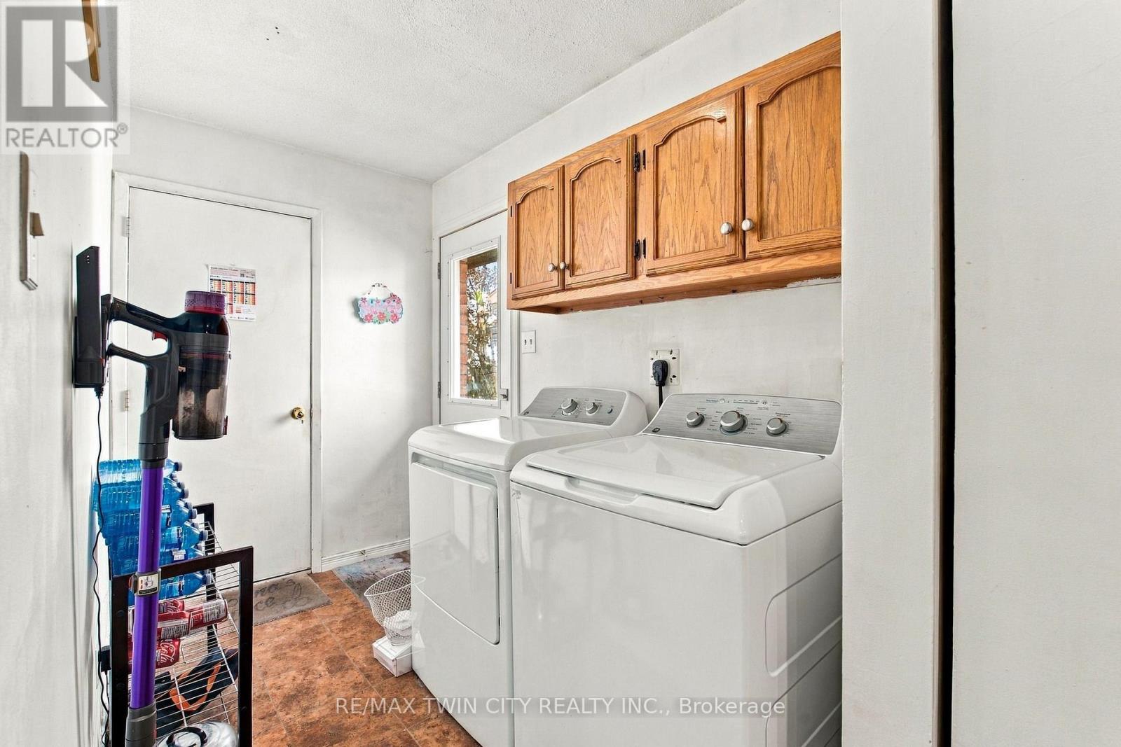 170 Sunset Boulevard, Cambridge, ON photo 18