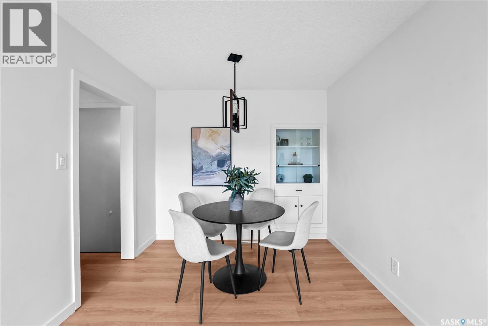 5004 1st AVENUE, Regina — photo 4