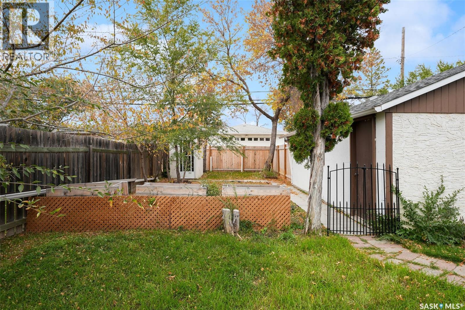 5004 1st AVENUE, Regina — photo 27