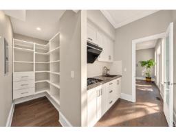 13756 18 Avenue, Surrey, BC V4A1W4 Photo 10