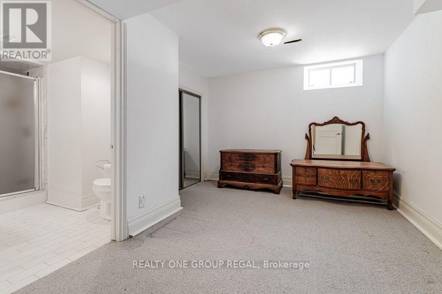 17 Dunloe Road — photo 41