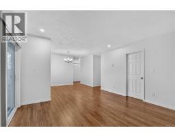 Entrance - 9 3966 Cedar Hill Cross Rd, Saanich, BC V8P5R4 Photo 12