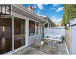 9 3966 Cedar Hill Cross Rd, Saanich, BC V8P5R4 Photo 42