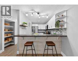 Bedroom - 166, 78 Glamis Green Sw, Calgary, AB T3E6V1 Photo 7