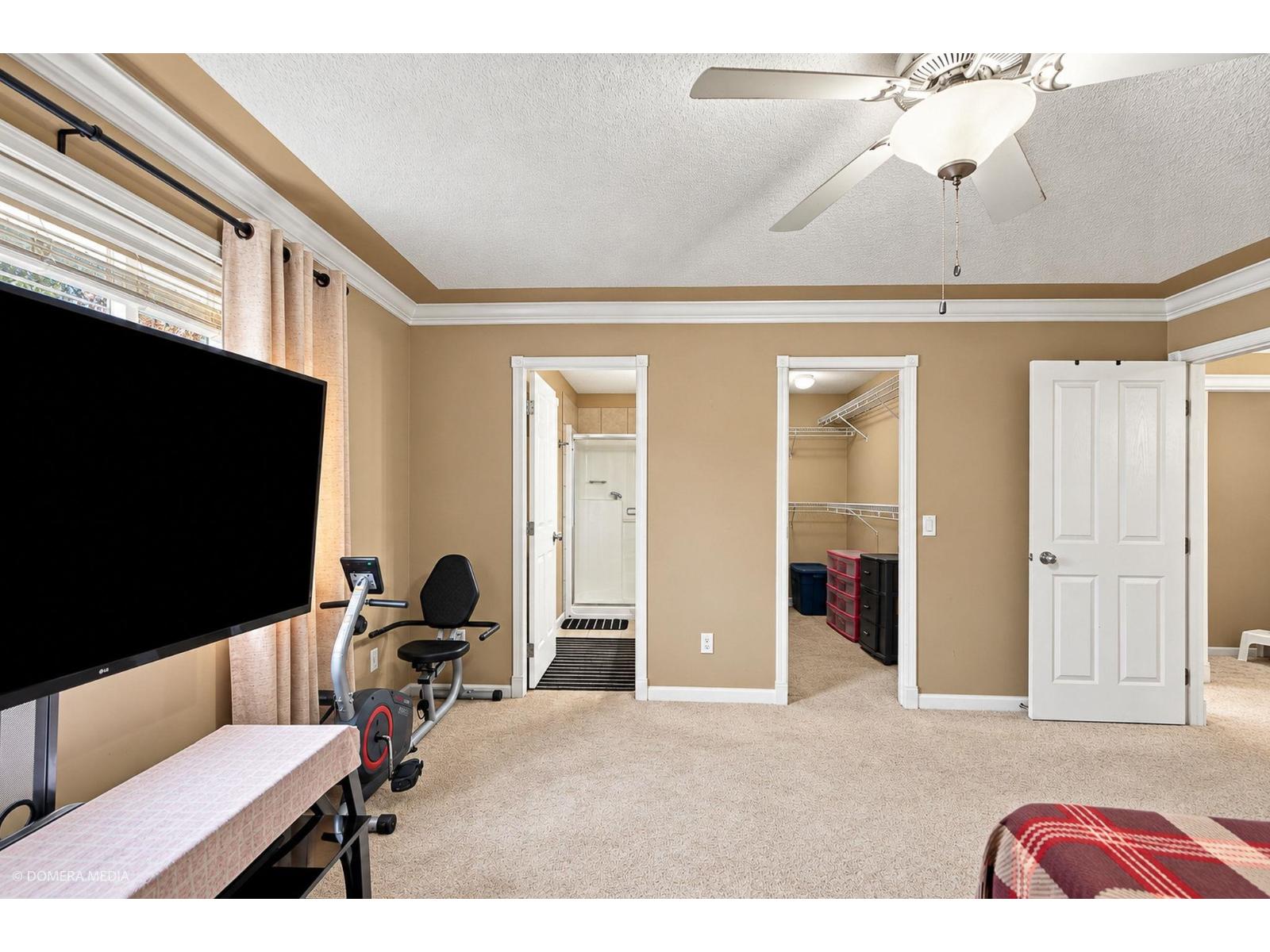 Photo of 4 32849 EGGLESTONE AVENUE 18