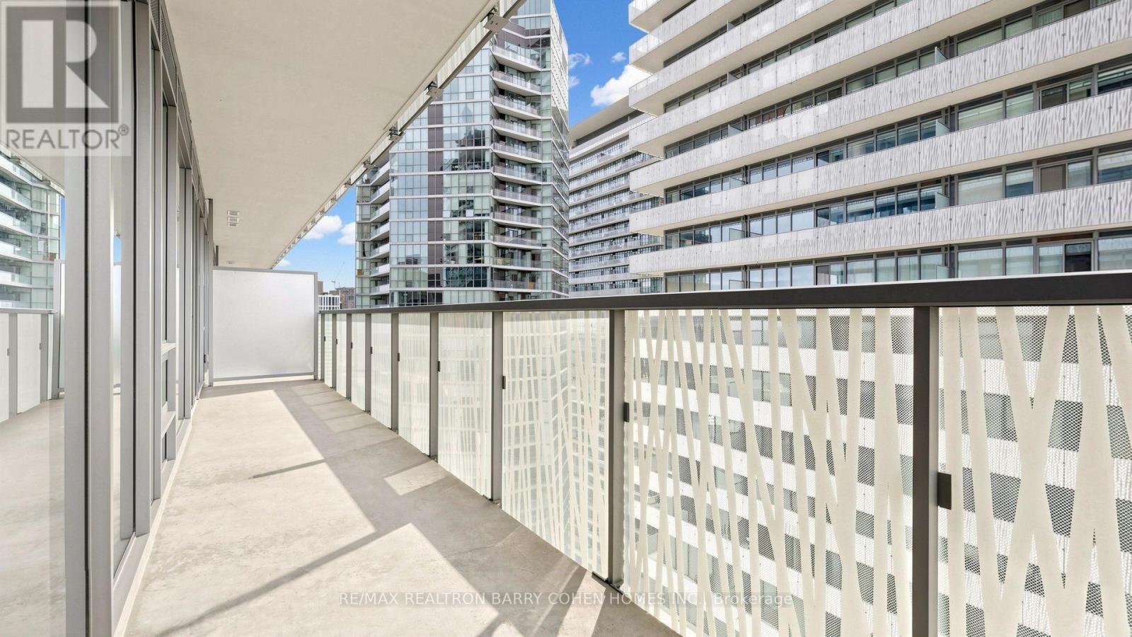 50 Charles Street East — photo 35