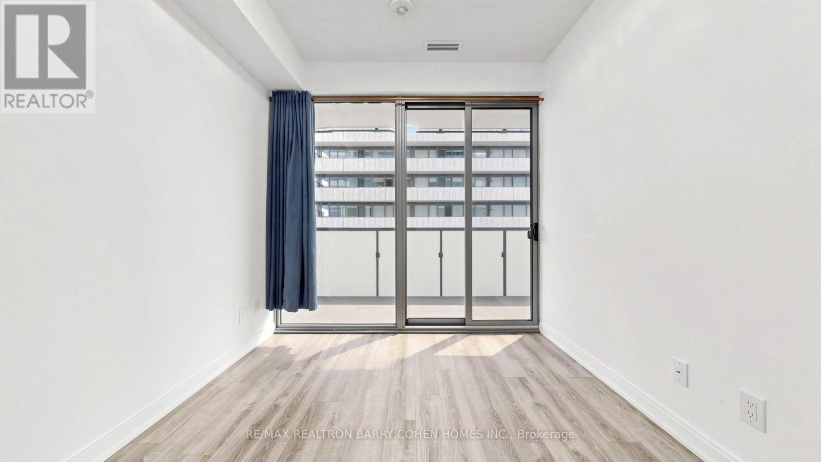 50 Charles Street East — photo 19