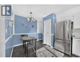 112 Queensland Place SE - photo 11