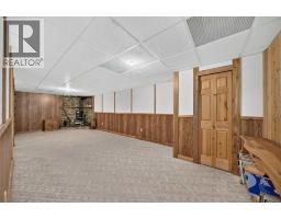 112 Queensland Place SE - photo 25