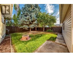 112 Queensland Place SE - photo 38