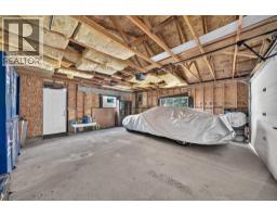 112 Queensland Place SE - photo 43