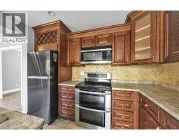 Kitchen - 39 Linda Drive, Cambridge, ON N3C3W3 Photo 10