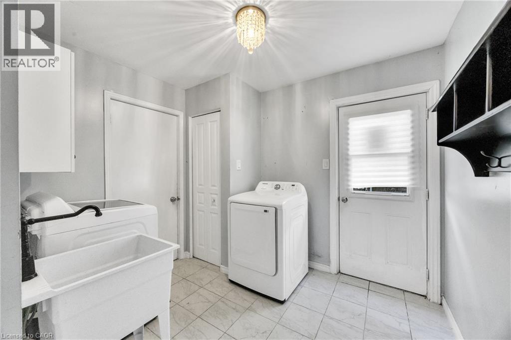 39 Linda Drive — photo 18