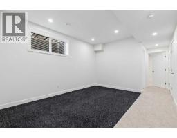 1637 Bowness Road Nw, Calgary, AB T2N3K1 Photo 40