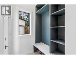 Primary Bedroom - 1637 Bowness Road Nw, Calgary, AB T2N3K1 Photo 14
