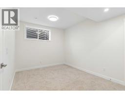 1637 Bowness Road Nw, Calgary, AB T2N3K1 Photo 42