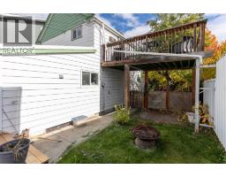 407 11 Street NE - photo 24